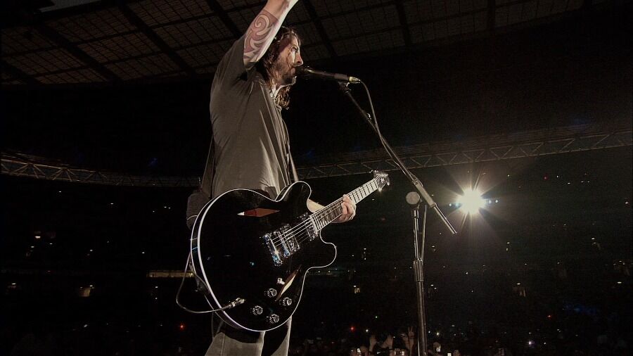 Foo Fighters 喷火战机乐队 – Live at Wembley Stadium (2008) 1080P蓝光原盘 [BDMV 35.1G]Blu-ray、Blu-ray、摇滚演唱会、欧美演唱会、蓝光演唱会6