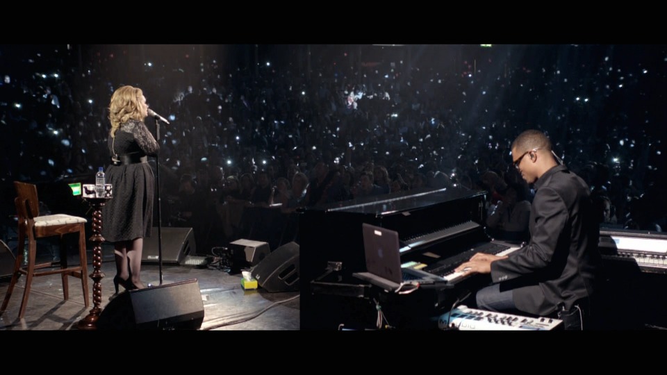 Adele 阿黛尔 – Live at the Royal Albert Hall 皇家阿尔伯特音乐厅 (2011) 1080P蓝光原盘 [BDMV 26.2G]Blu-ray、欧美演唱会、蓝光演唱会6