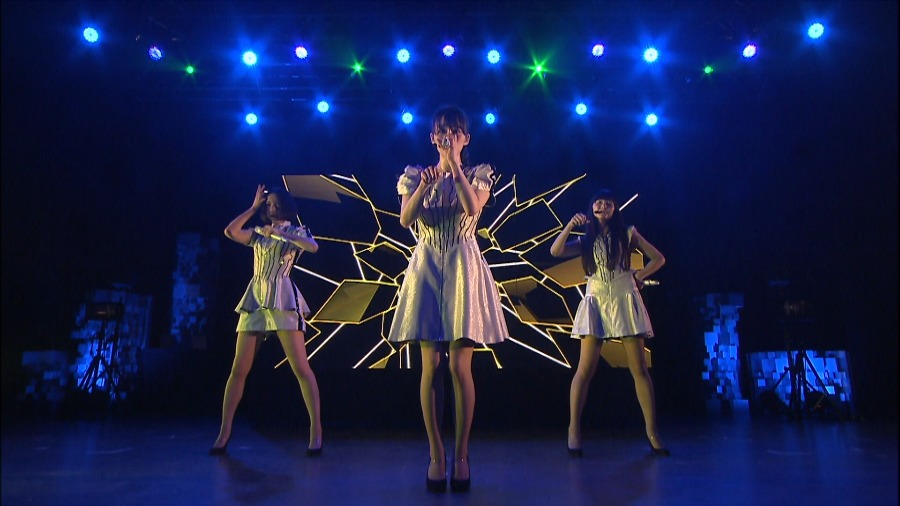 Perfume 电音香水 – Perfume World Tour 1st 首次世界巡回演唱会 (2013) 1080P蓝光原盘 [BDMV 36.3G]Blu-ray、日本演唱会、蓝光演唱会2