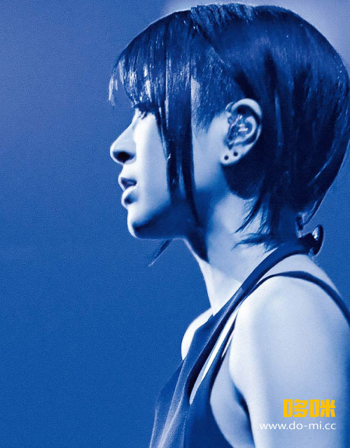 宇多田ヒカル – Hikaru Utada Laughter in the Dark Tour 2018 (2019) 1080P蓝光原盘 [BDISO 43.6G]