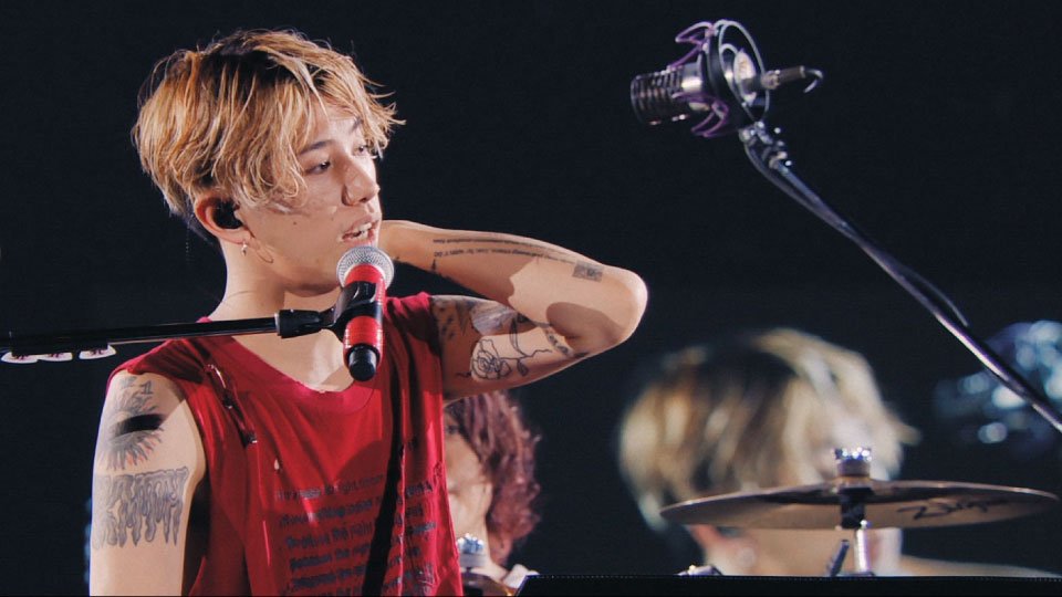 ONE OK ROCK – ONE OK ROCK 2018 AMBITIONS JAPAN DOME TOUR (2019) 1080P蓝光原盘 [BDISO 42.5G]Blu-ray、Blu-ray、摇滚演唱会、日本演唱会、蓝光演唱会2