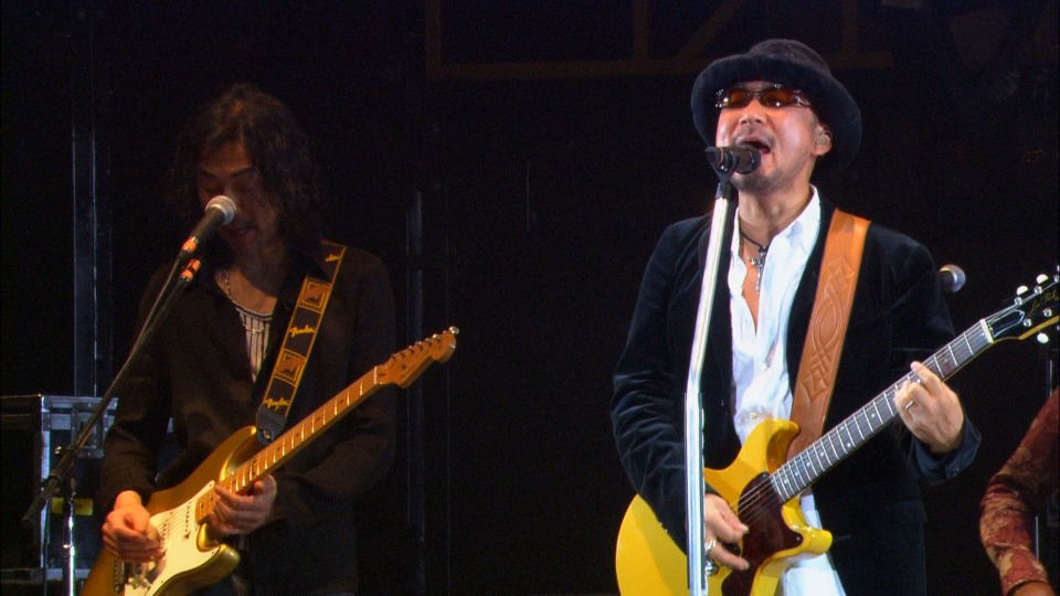 Amazon.com: CHAGE and ASKA CONCERT TOUR 2004 two-five(初回