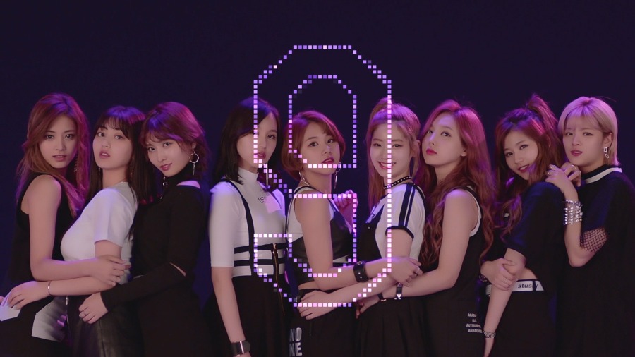 TWICE – DEBUT SHOWCASE : Touchdown in JAPAN 日本演唱会(2018) 1080P