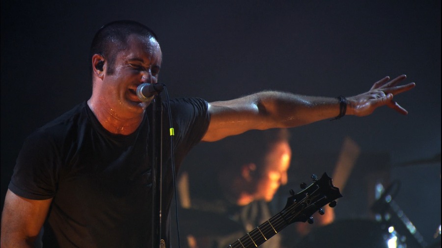 Nine Inch Nails 九寸钉 – Live : Beside You in Time (2007) 1080P蓝光原盘 [BDMV 23.2G]Blu-ray、Blu-ray、摇滚演唱会、欧美演唱会、蓝光演唱会2