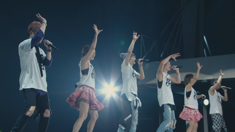 AAA – ARENA TOUR 2016 -LEAP OVER- [Limited Edition] (2016) 1080P
