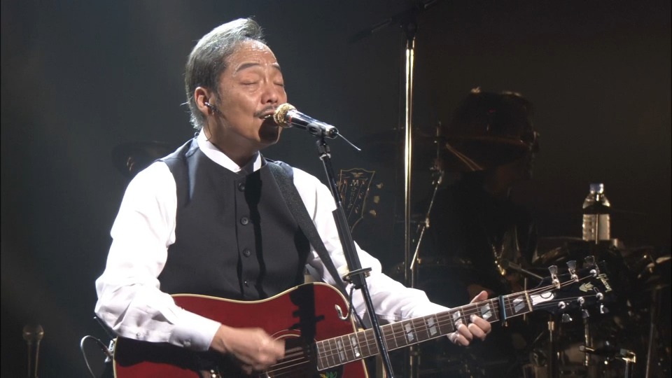 THE FINAL 谷村新司 青山劇場リサイタル～2003「句読点」&2014「CURTAIN CALL」(Blu-ray Disc)  中古DVD・ブルーレイ | ブックオフ公式オンラインストア