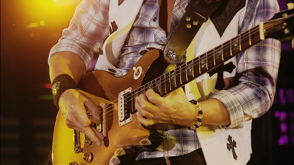 B'z サイン LIVE-GYM 2010 \"Ain't No Magic\" B'z | B'z LIVE-GYM 2010 