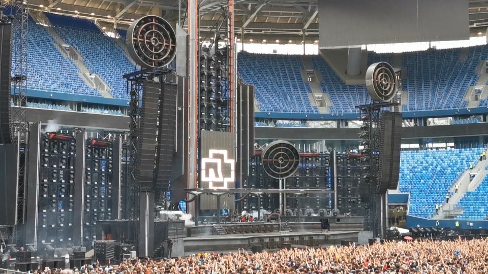 Rammstein 德国战车乐队 – Live Aus St. Petersburg 2019 圣彼得堡演唱会 (2021) 1080P蓝光原盘 [BDMV 34.1G]Blu-ray、Blu-ray、摇滚演唱会、欧美演唱会、蓝光演唱会4