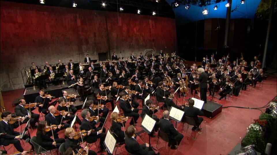 柏林森林音乐会 Waldbühne 2009 : Tchaikovsky, Stravinsky, Rachmaninov (Simon Rattle, Berliner Philharmoniker) (2010) 1080P蓝光原盘 [BDMV 19.1G]Blu-ray、古典音乐会、蓝光演唱会8