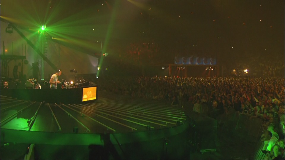 DJ Tiesto 铁斯托 – In Concert 2003 (2004) 1080P蓝光原盘 [BDMV 39.3G]Blu-ray、欧美演唱会、蓝光演唱会10