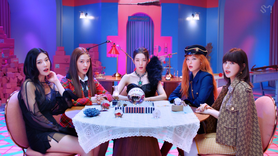 Red Velvet – Queendom (官方MV) [Master] [1080P 1.04G]