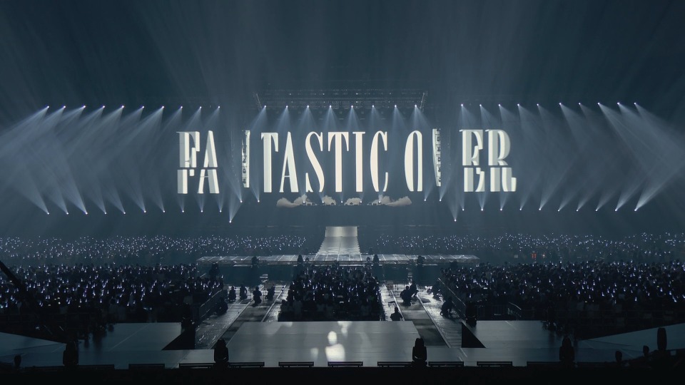 AAA – AAA Special Live 2016 in Dome -FANTASTIC OVER- (2017) 1080P蓝光原盘 [BDISO 42.7G]Blu-ray、日本演唱会、蓝光演唱会2