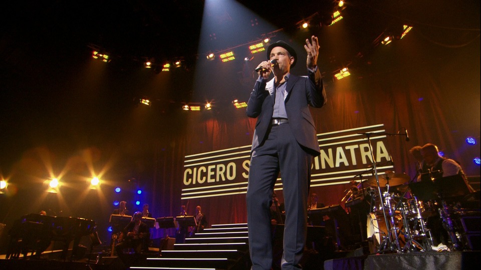 Roger Cicero 罗杰·西塞罗 – Cicero Sings Sinatra – Live In Hamburg (2015) 1080P蓝光原盘 [BDMV 32.6G]Blu-ray、欧美演唱会、蓝光演唱会8