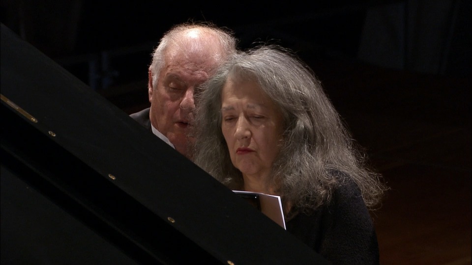 阿格里奇 巴伦博伊姆 钢琴二重奏 Martha Argerich, Daniel Barenboim – Piano Duos (2015) 1080P蓝光原盘 [BDMV 20.7G]Blu-ray、古典音乐会、蓝光演唱会8