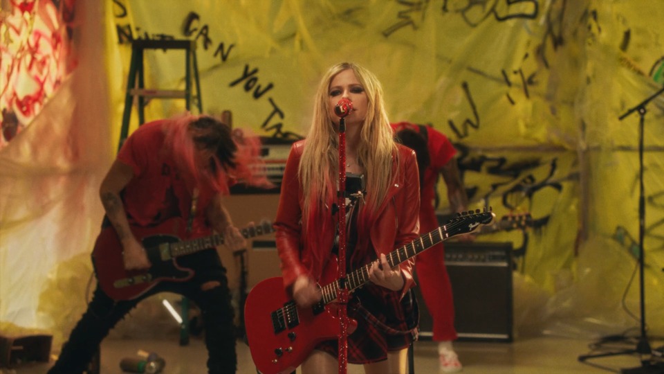Avril Lavigne – Bite Me (Live MV) [1080P 332M]