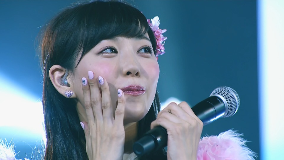 NMB48／NMB48 渡辺美優紀卒業コンサート in ワールド記念ホール Amazon.co.jp: NMB48 渡辺美優紀卒業コンサート in ワールド記念
