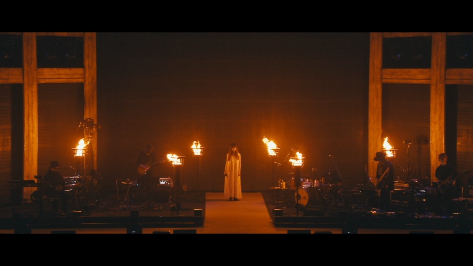 Aimer Hall Tour 2022“Walpurgisnacht”Live at TOKYO GARDEN