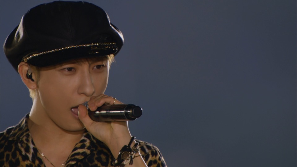 AAA – AAA 10th Anniversary SPECIAL 野外LIVE in 富士急ハイ