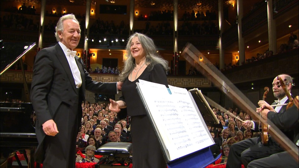 阿格里奇 2009诺贝尔奖音乐会 Nobel Prize Concert (Martha Argerich, Yuri Temirkanov) (2010) 1080P蓝光原盘 [BDMV 21.8G]Blu-ray、古典音乐会、蓝光演唱会10