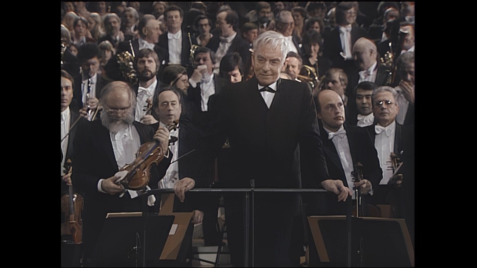卡拉扬 – 1983柏林爱乐除夕音乐会 Herbert von Karajan & BPO – New Year′s Eve Concert 1983 (2022) 1080P蓝光原盘 [BDMV 16.3G]Blu-ray、古典音乐会、蓝光演唱会8