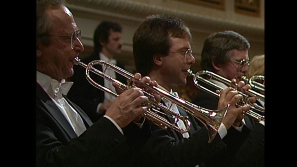 切利比达克布 鲁克纳第七交响曲 Celibidache Conducts Bruckner : Symphony No.7 In E Major (2021) 1080P蓝光原盘 [BDMV 22.2G]Blu-ray、古典音乐会、蓝光演唱会8