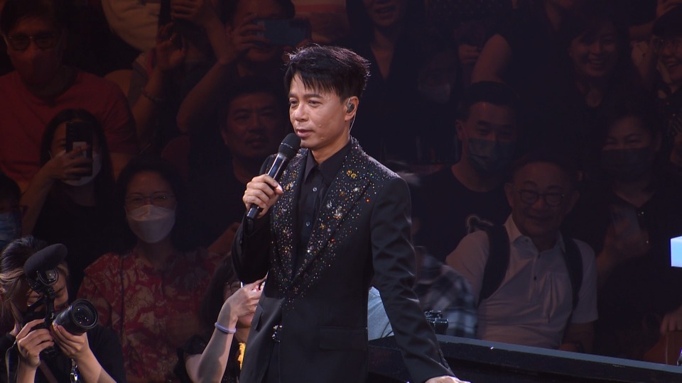 李克勤 – 弦续 李克勤港乐演唱会 Hacken Lee X HK Phil Concert 2023 (2023) 1080P蓝光原盘 [2CD+2BD BDISO 64.8G]Blu-ray、华语演唱会、推荐演唱会、蓝光演唱会16