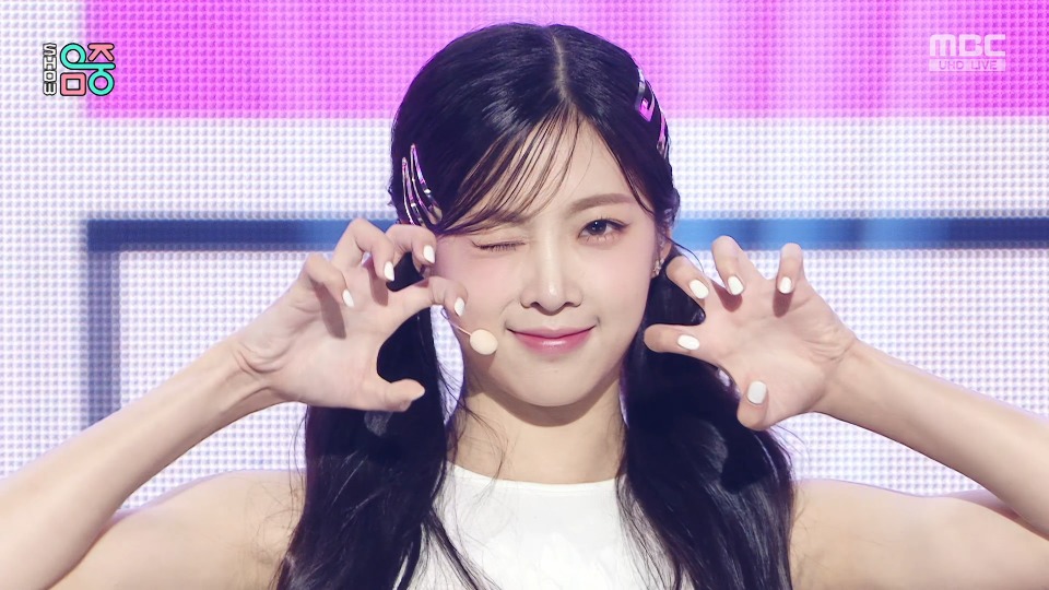[4K60P] tripleS LOVElution – Girls′ Capitalism (Music Core MBC 20230902) [UHDTV 2160P 2.13G]