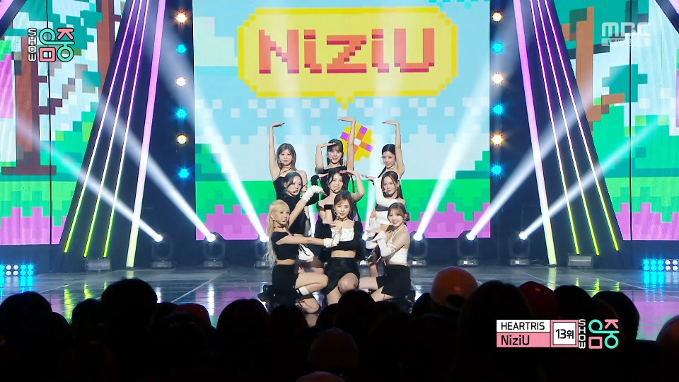 [4K60P] NiziU – HEARTRIS (Music Core MBC 20231111) [UHDTV 2160P 1.75G]