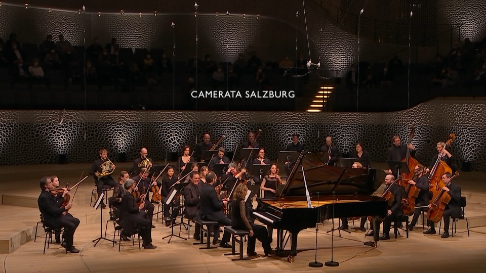 海伦格里莫在易北爱乐爱乐厅 Mozart, Schumann, Silvestrov (Helene Grimaud, Camerata Salzburg, Giovanni Guzzo) (2023) 1080P蓝光原盘 [BDMV 28.8G]Blu-ray、古典音乐会、蓝光演唱会2