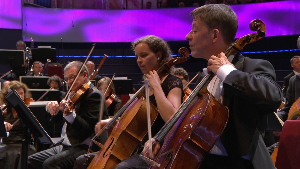 BBC逍遥音乐节 BBC Proms At The Royal Albert Hall (David Zinman, Julia Fischer, Tonhalle Orchestra Zurich) (2015) 1080P蓝光原盘 [BDMV 21.5G]Blu-ray、古典音乐会、蓝光演唱会8