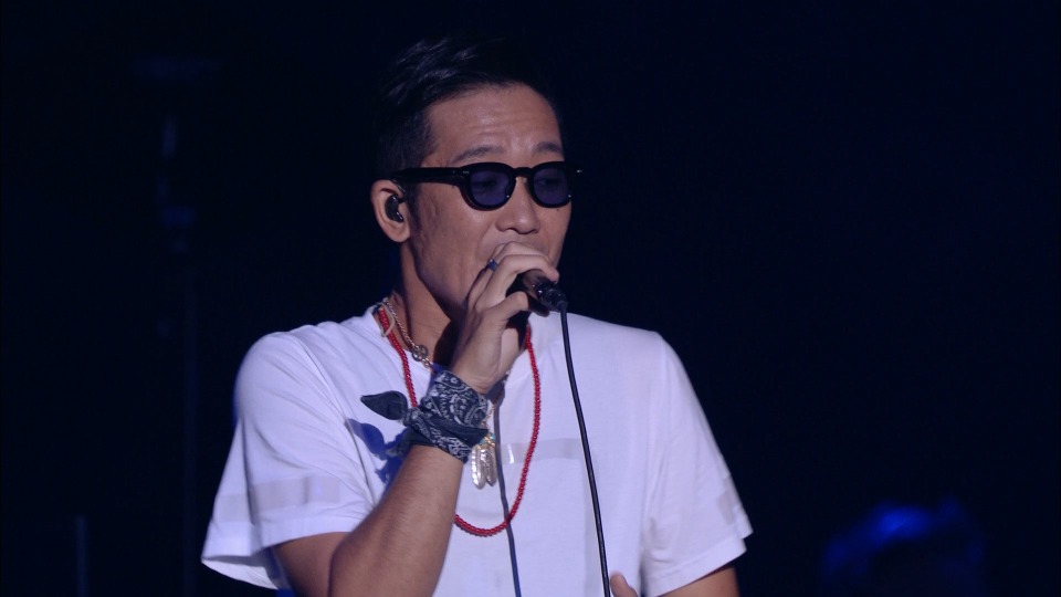 コブクロ– KOBUKURO LIVE TOUR 2015“奇跡”FINAL at 日本ガイシ