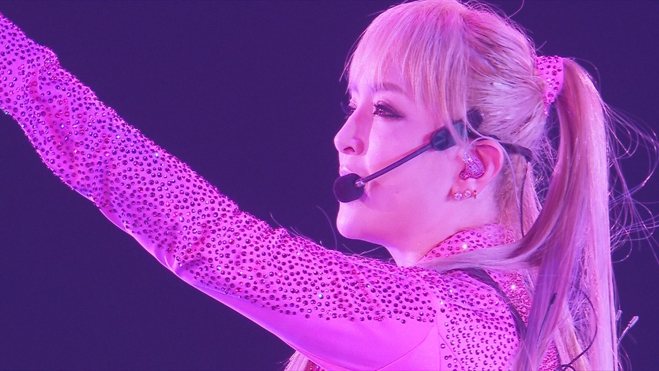 浜崎あゆみ 25th Anniversary LIVE  blu-ray Amazon.co.jp: 【メーカー特典あり】ayumi hamasaki 25th
