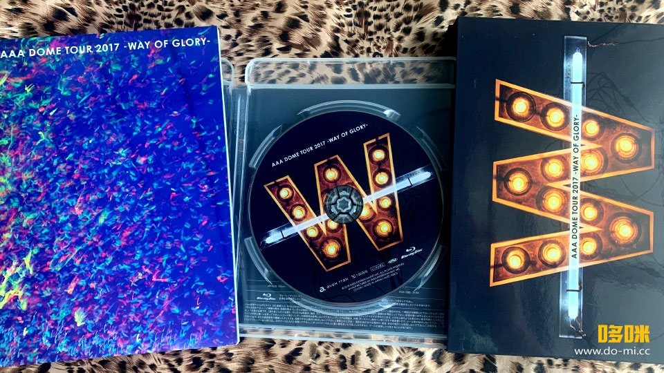 AAA – AAA DOME TOUR 2017 WAY OF GLORY [初回生産限定盤] (2018