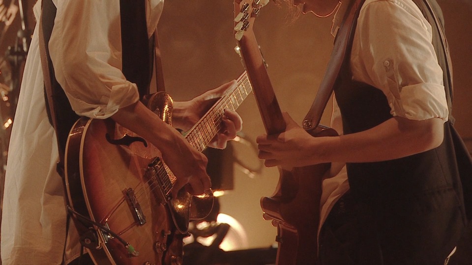 RADWIMPS – 絶体延命[完全生産限定盤] (2012) 1080P蓝光原盘[BDISO